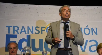 Robert Silva durante una presentación del Codicen