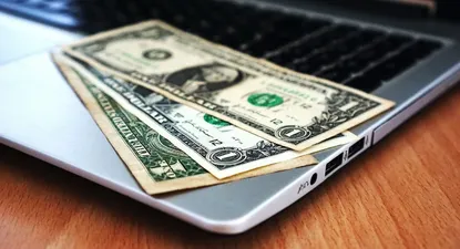 La transferencia de dólares sin licencia habilitante en la mira de los fiscales americanos