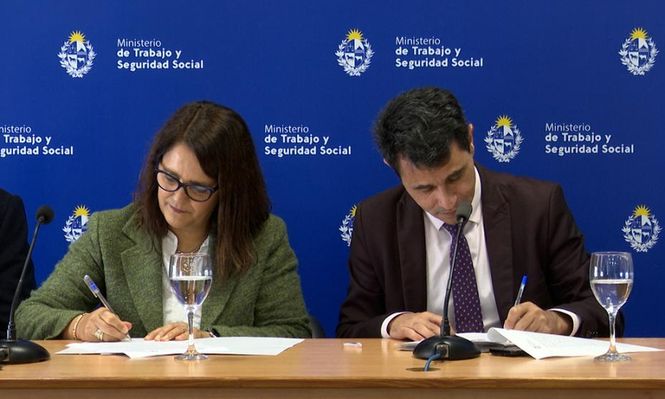 Firma de acuerdo para que jóvenes de entre 16 y 20 años accedan a plataforma virtual de capacitación laboral