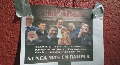 La bronca de los hinchas de Rampla Juniors apunta a varios dirigentes