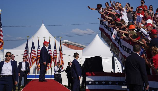 La lealtad de la clase trabajadora blanca enojada, clave para las aspiraciones de Donald Trump de volver al poder