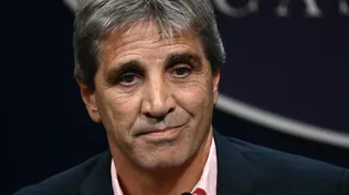El ministro de Economía Luis Toto Caputo