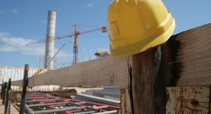 Sindicato de la Construcción propone jubilación a los 55 años para no tener que trabajar hasta morir