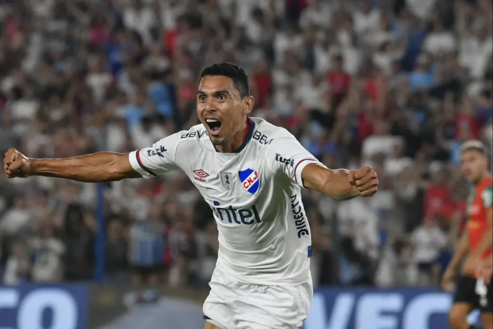 El festejo de Daniel Bocanegra