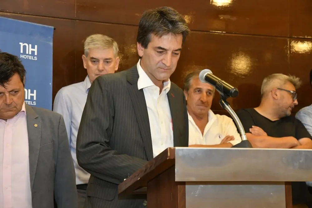 Pablo Ferrari en la conferencia de prensa