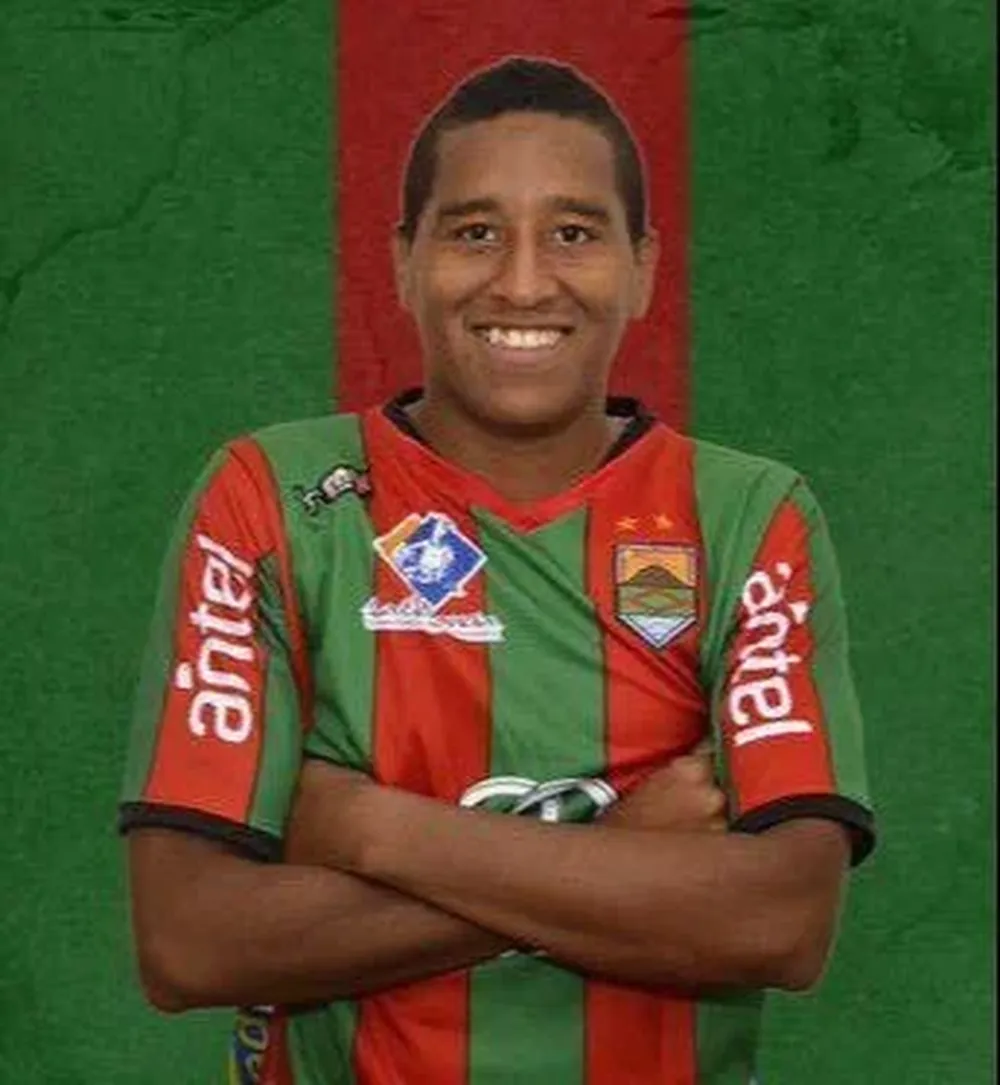 Diego Galo con la camiseta de Rampla, uno de sus clubes