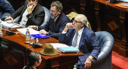 El Observador | 20250813 Andrade, Matiás Carámbula, Alfredo Fratti. Interpelación al ministro Fratti en el senado.