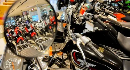 Motos: un mercado que  late a dos ritmos diferentes