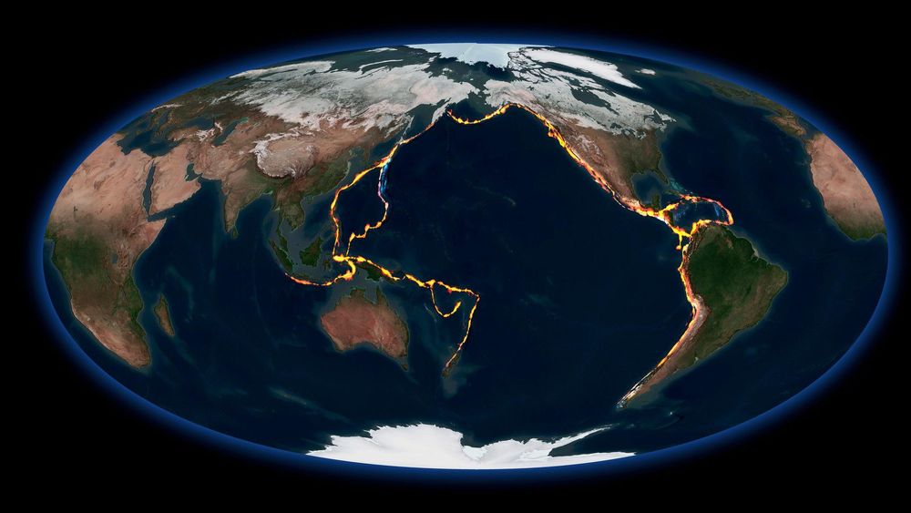 El Cinturón de Fuego es una región de límites de placas tectónicas alrededor del océano Pacífico, donde los terremotos y los volcanes son comunes.