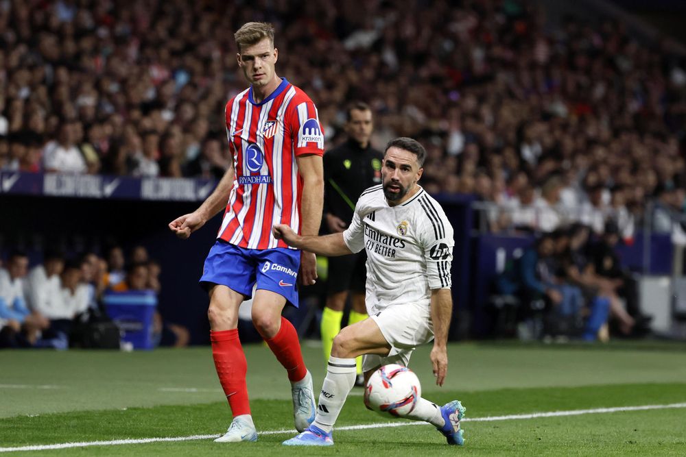 El derbi empatado al descanso. El derbi empatado al descanso.