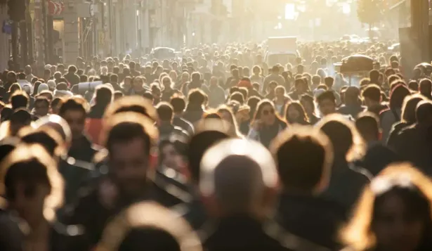 Miles de personas llegan por año a vivir a España desde otro países.&nbsp;
