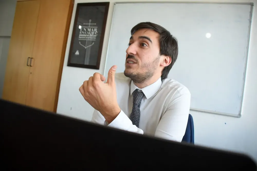 El objetivo de la tarjeta lo armó el FA. ¿Era aporofóbico y clasista? ¿O estaba queriendo hacer una aplicación focalizada del programa?, dice Antonio Manzi