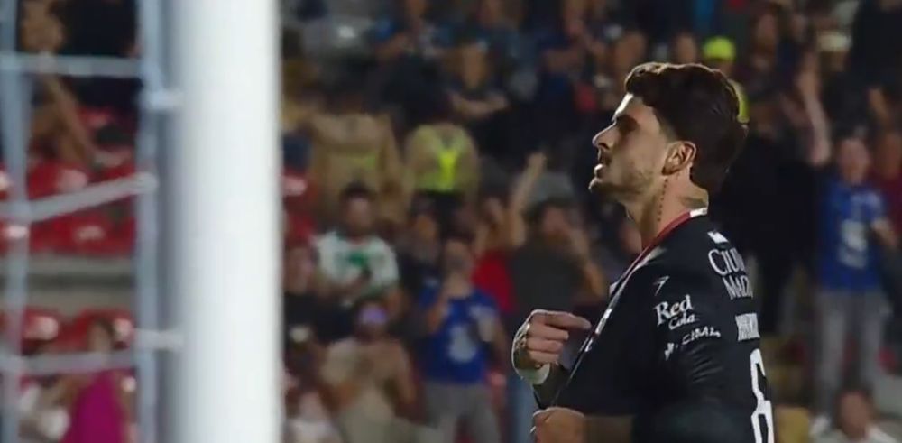 Santiago Homenchenko volvió a convertir un gol para Querétaro en México