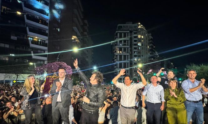 Javier Milei dispuesto a quemar las naves para asegurar un resultado favorable para La Libertad Avanza