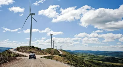 Corporación América vendió sus parques eólicos en Uruguay por US$ 230 millones