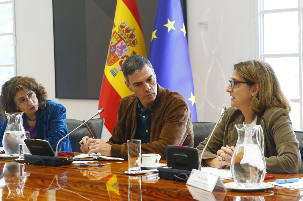 María Jesús Montero, Pedro Sánchez y Teresa Ribera.