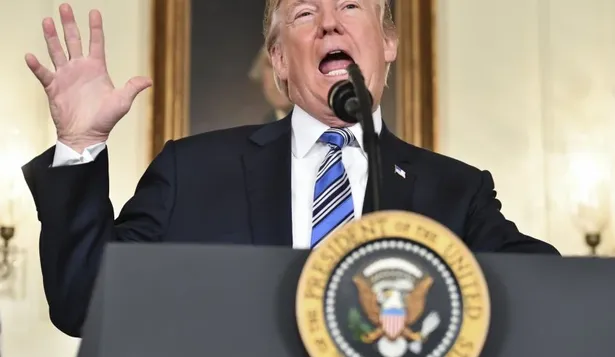 Trump firma ley de presupuesto que evita un cierre del gobierno