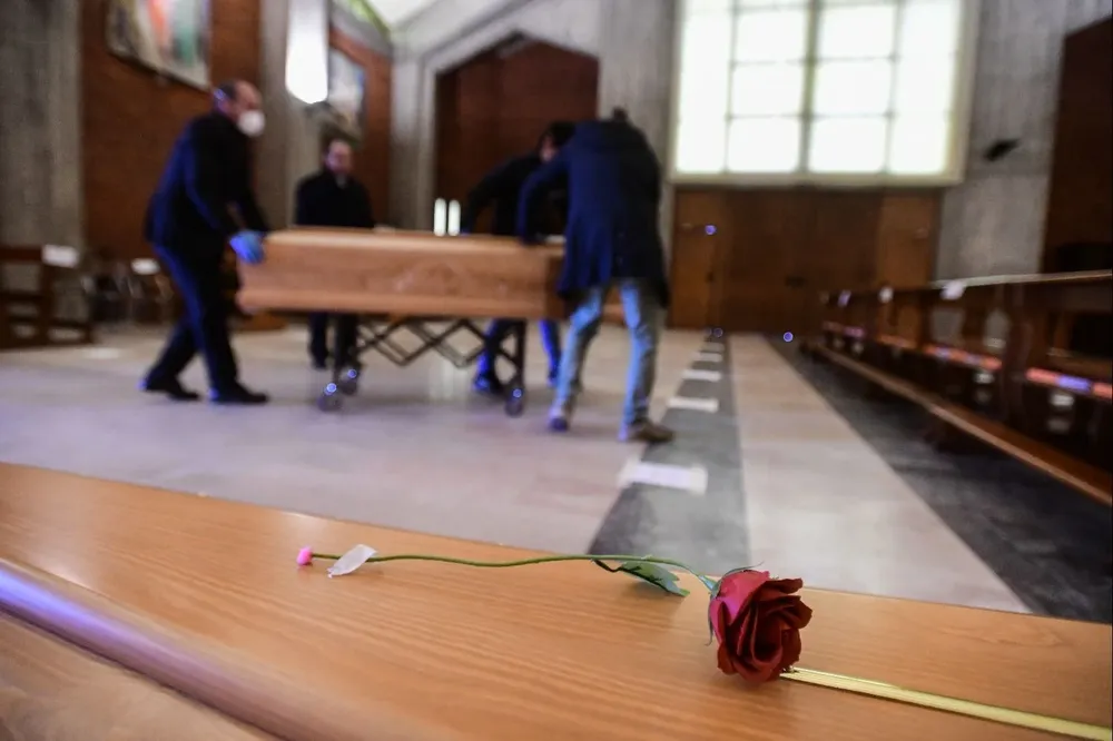 “Si no pensás en la muerte, no valorás la vida, dice el sociólogo Pablo Hein.