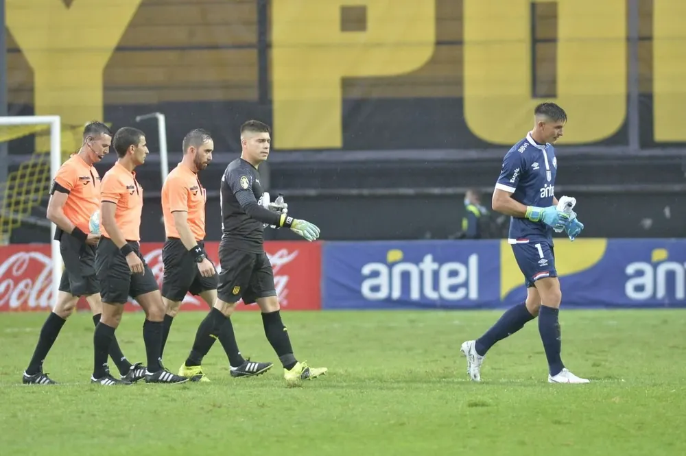 Rochet y Dawson, ayer rivales, ¿desde el lunes compañeros en la selección?