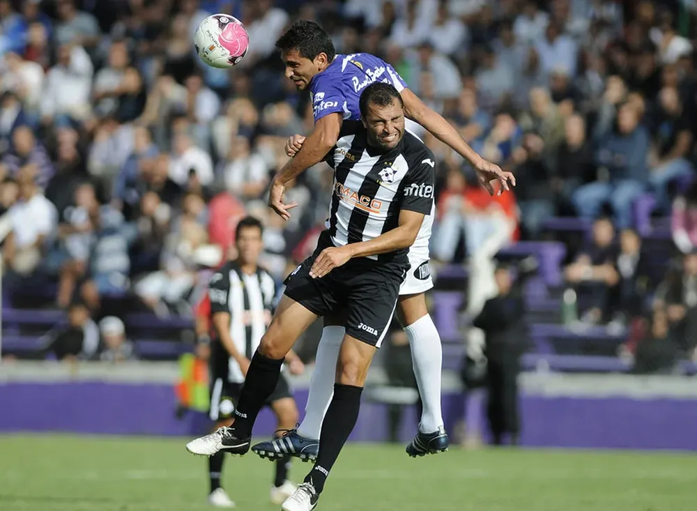 Defensor Sporting-Wanderers