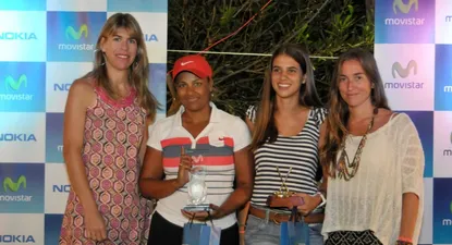 Lucía Barbosa, jefa de Publicidad y Patrocinios de Movistar; Natalia Papts; Sofía Baldomir; y Milagros Cassarino, responsable de Patrocinios de Movistar