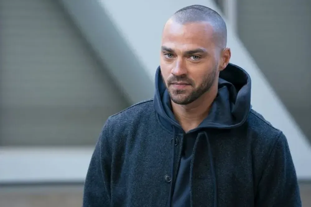 Imagen del acgtor Jesse Williams en Grey’s Anatomy.