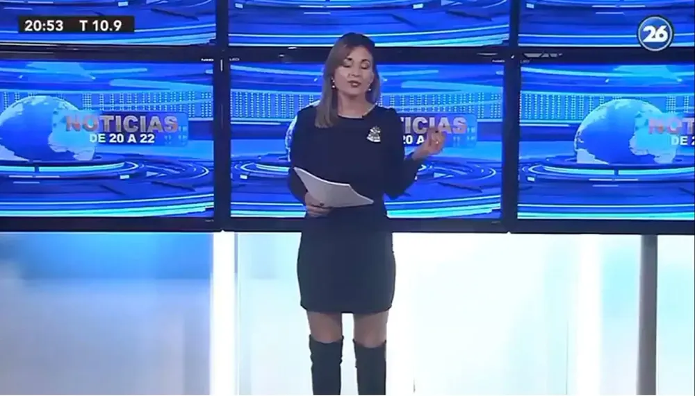 Noelia Novillo, conductora de Canal 26, de Argentina.