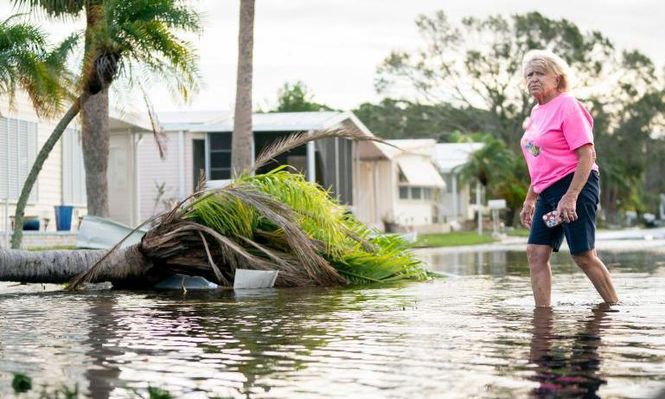 Grandes extensiones del estado de Florida han terminado anegadas por la subida de la marea y las fuertes precipitaciones.