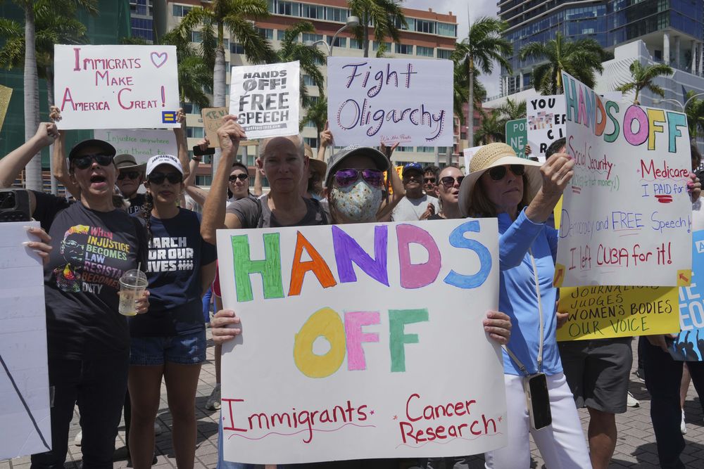 Protesta contra Trump en Miami
