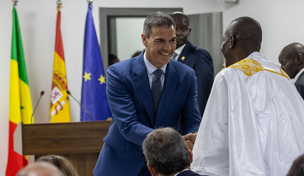 Pedro Sánchez, en el Instituto Cervantes de Dakar