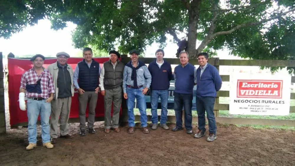 Integrantes del escritorio rematador y de la cabaña