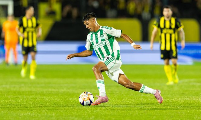 Racing, Peñarol o Deportivo Maldonado; ¿cuál será el campeón del Torneo Apertura? Lo que dijo la Inteligencia Artificial para la definición