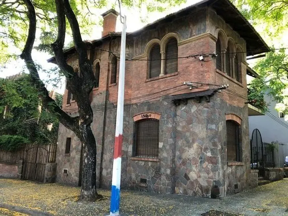 Preciosa casa en Pocitos.