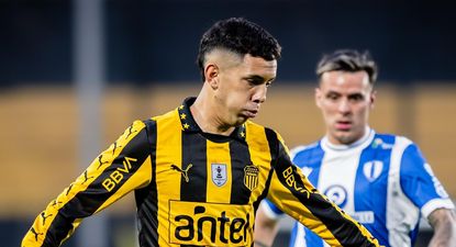 Leonardo Fernández de Peñarol ante Juventud por el Torneo Clausura