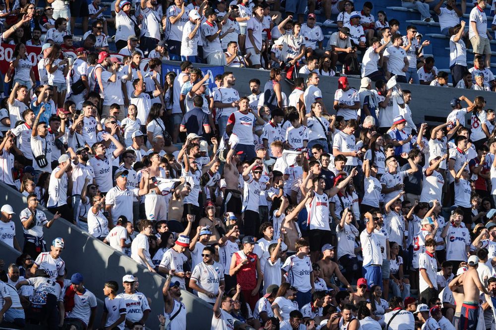 Los hinchas de Nacional en la previa del clásico Los hinchas de Nacional en la previa del clásico
