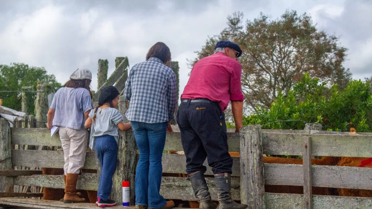 Alejandro y Rosa, una historia a la sombra del monte nativo y con el