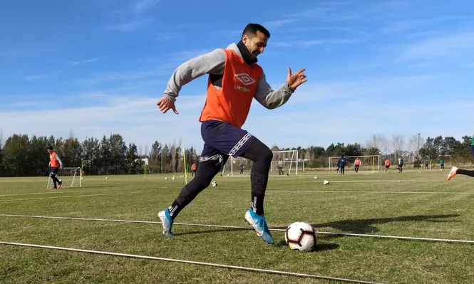 Jugadores y entrenadores preocupados: ¿qué fútbol se verá cuando regrese el campeonato?