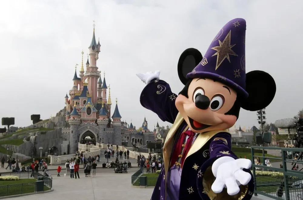 Los funcionarios tomaron el control del distrito este año luego de la disputa judicial entre Disney y DeSantis que comenzó en 2022
