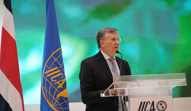 Políticas públicas: los participantes hicieron hincapié en la importancia de utilizar la ciencia en todo el proceso de generación (en la foto, Manuel Otero, director general del IICA).