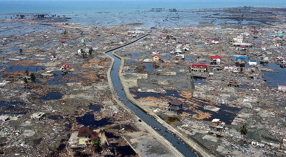 El gran terremoto y tsunami de 2004 causó una gran devastación y motivó a los países a desarrollar un sistema internacional de alerta temprana de tsunamis.