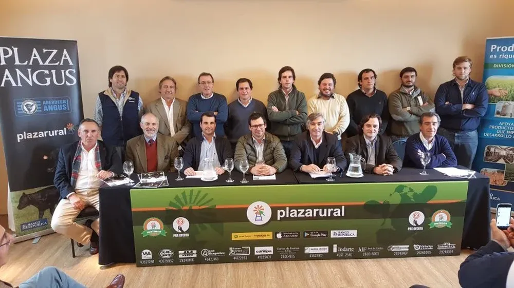 El remate se presentó este viernes en el hotel Cottage