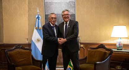 argentina entrega a brasil la presidencia pro tempore de mercosur salud