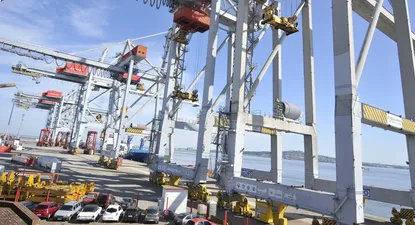 Exportaciones cayeron 7% en setiembre por menos ventas de carne, soja y celulosa