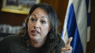 No hay subvención: Cardona defendió el acuerdo con Solaria por US$ 5.700 millones y aseguró que UTE ganará dinero