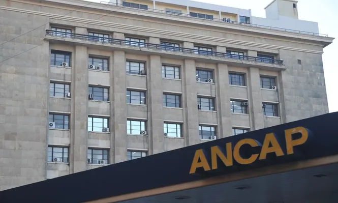 Edificio sede de Ancap