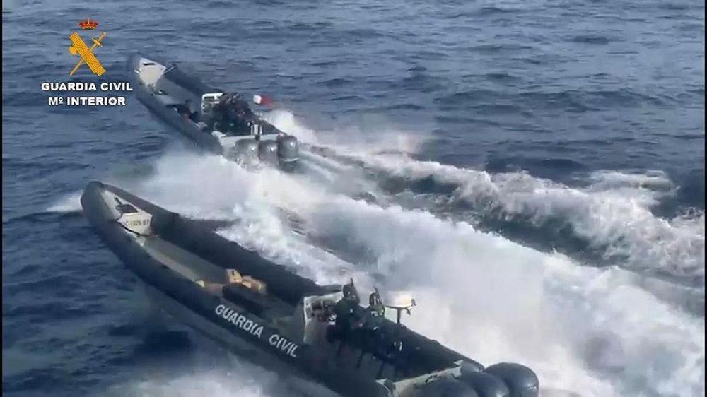 Un muerto y un herido por el choque de una narcolancha con una patrulla de la Guardia Civil