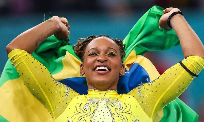 Con 25 años, Rebeca Andrade es la mujer con más medallas olímpicas de Brasil.