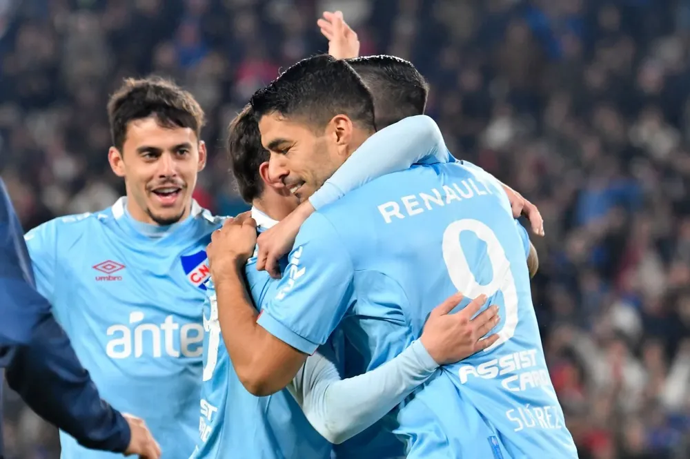 La 9 de Luis Suárez es la camiseta más codiciada