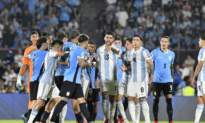 Mathías Olivera y Enzo Fernández