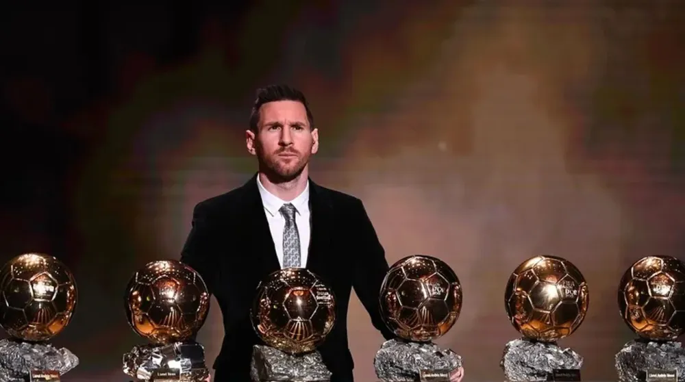 Lionel Messi va por el octavo balón de oro
